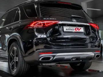 MERCEDES-BENZ GLE 300d 4M Exclusive 3xTV 360 Distr P…