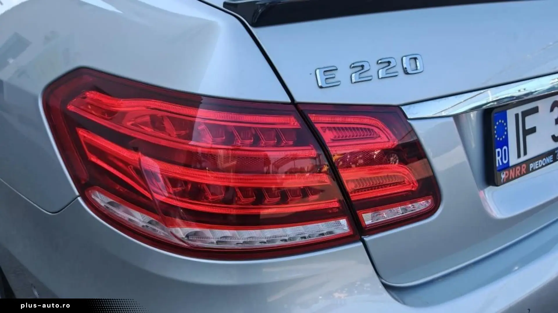 Mercedes-Benz E