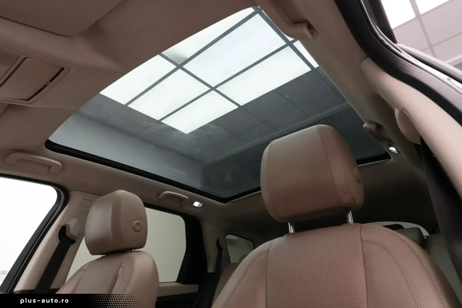 Land-Rover Discovery-Sport