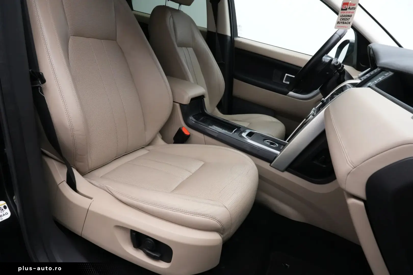 Land-Rover Discovery-Sport