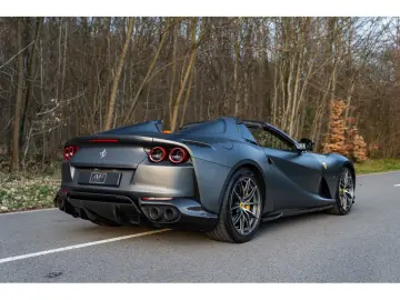 FERRARI 812 GTS FULL CARBON - Passenger DISPLAY
