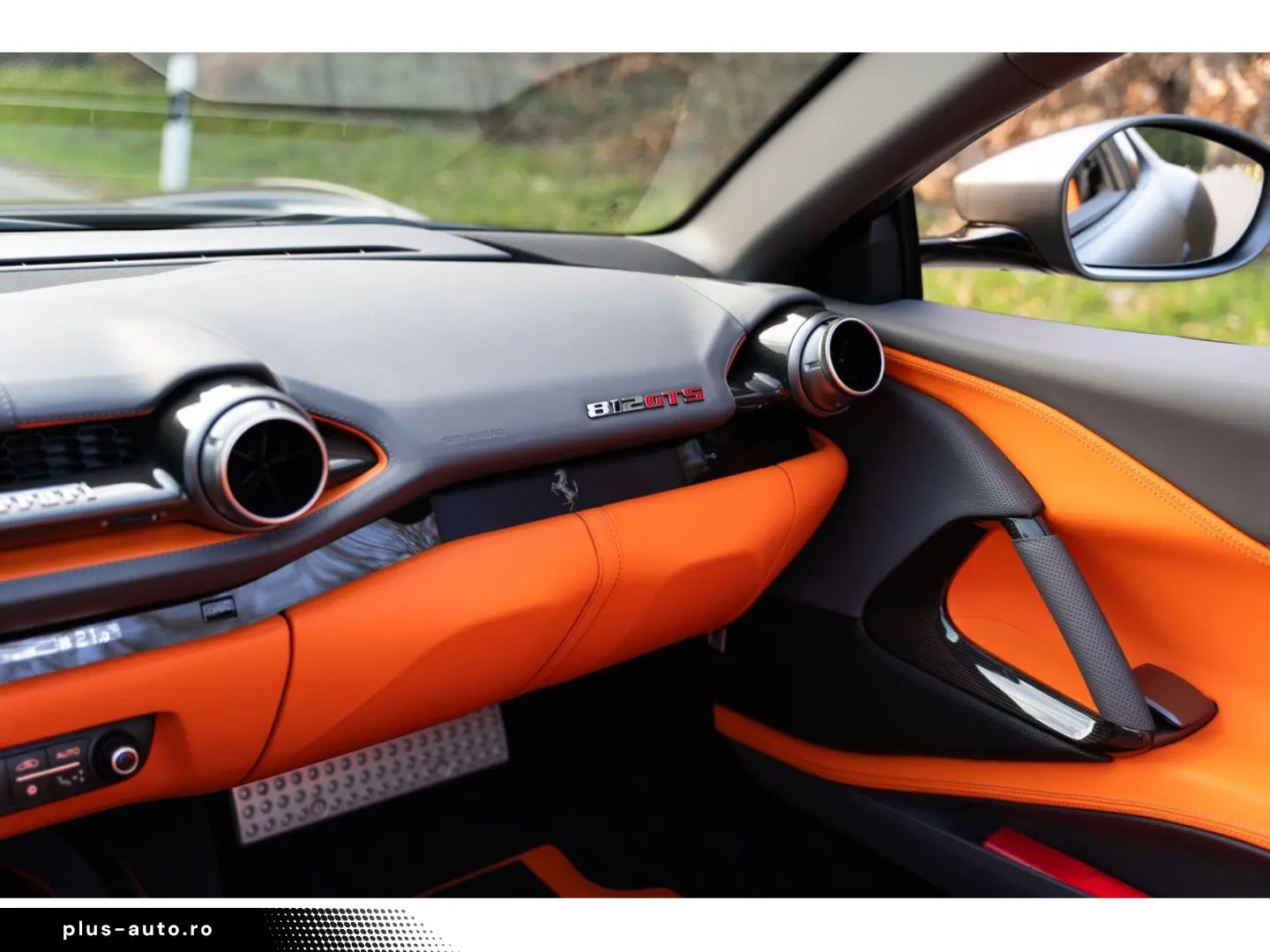 FERRARI 812 GTS FULL CARBON - Passenger DISPLAY