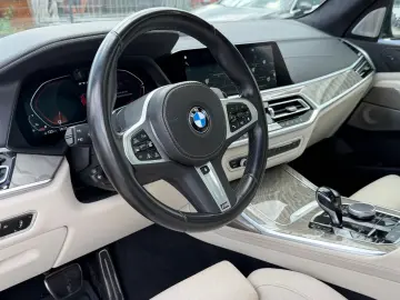 BMW X7 M50 i Sky Lounge  Bowers & Wilkins Voll