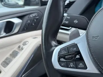 BMW X7 M50 i Sky Lounge  Bowers & Wilkins Voll