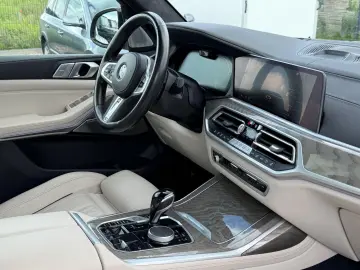 BMW X7 M50 i Sky Lounge  Bowers & Wilkins Voll