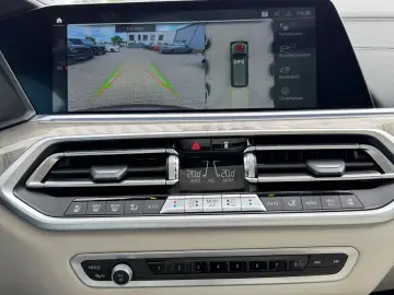 BMW X7 M50 i Sky Lounge  Bowers & Wilkins Voll