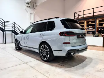 BMW X7 xDrive 40 d M Sport M SportPro Massage SKY HK
