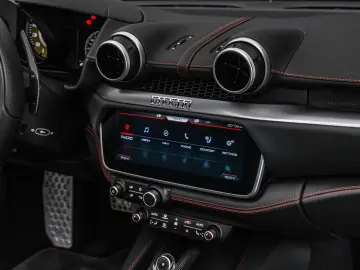 FERRARI Portofino M Carbon ADAS MagneRide 360  view