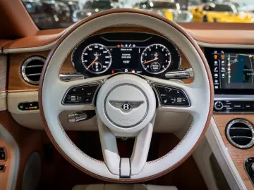 BENTLEY Continental GT Azure V8