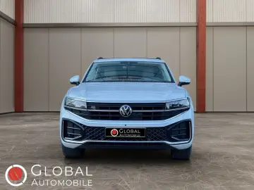 VW Touareg R-Line LUFT NIGHT MASS HUD AHK 360 PANO
