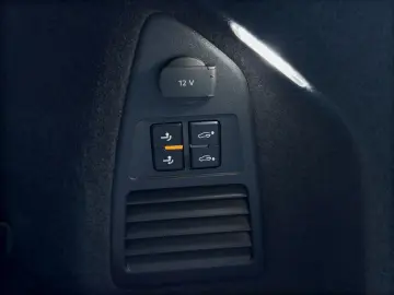 VW Touareg R-Line LUFT NIGHT MASS HUD AHK 360 PANO