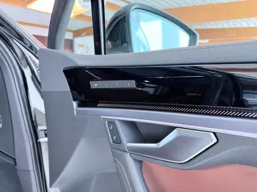 VW Touareg R-Line-Pano ACC AHK 360 Dynaudio Massage
