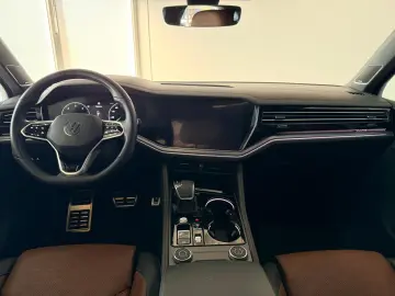 VW Touareg R-Line-Pano ACC AHK 360 Dynaudio Massage