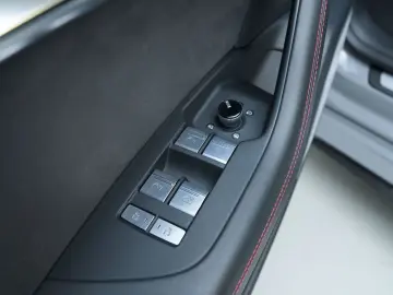 AUDI RS7 PERFORMANCE NARDO GRAU CARBON KERAMIK HUD B&
