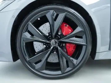 AUDI RS7 PERFORMANCE NARDO GRAU CARBON KERAMIK HUD B&
