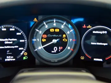 PORSCHE 992.1 Turbo S Coupe   Liftsystem
