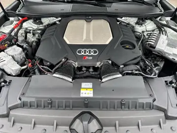 AUDI RS6 Avant performance 360  B&O Adv Keramik Sthz