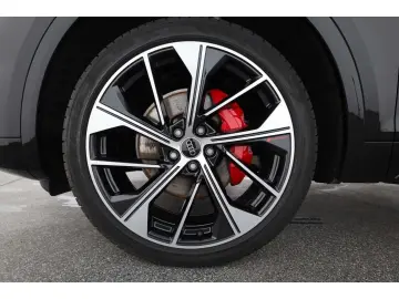 AUDI Q5 Sportback 40 TDI quattro S line AHK Pano Luft
