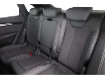 AUDI Q5 Sportback 40 TDI quattro S line AHK Pano Luft