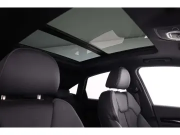 AUDI Q5 Sportback 40 TDI quattro S line AHK Pano Luft