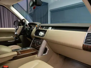 Land Rover Range Rover Vogue