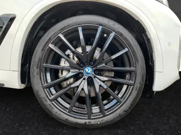 BMW X5 xDrive50e M Sport AHK SkyLounge H K LCProf.