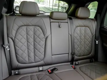 BMW X5 xDrive50e M SPORT AHK PANO H K HuD DA 360