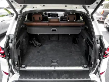 BMW X5 xDrive50e M SPORT AHK PANO H K HuD DA 360