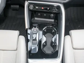 AUDI Q5 40 TDI SLINE.PANORAMA.PASS.DISP.NEU MODELL