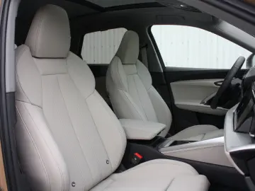 AUDI Q5 40 TDI SLINE.PANORAMA.PASS.DISP.NEU MODELL