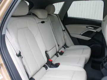 AUDI Q5 40 TDI SLINE.PANORAMA.PASS.DISP.NEU MODELL