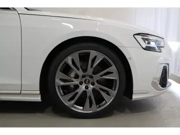 AUDI A8 50 TDI L quattro Standheizung B&O Allradlenku