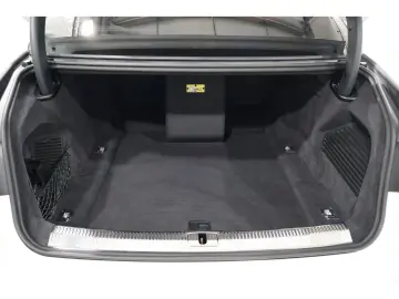 AUDI A8 50 TDI L quattro Standheizung B&O Allradlenku