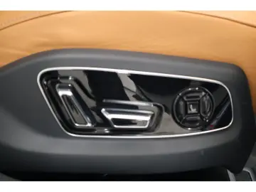 AUDI A8 50 TDI L quattro Standheizung B&O Allradlenku