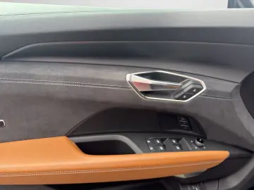 AUDI RS e-tron GT  ABT GT Paket  HUD LASER MASSAGE