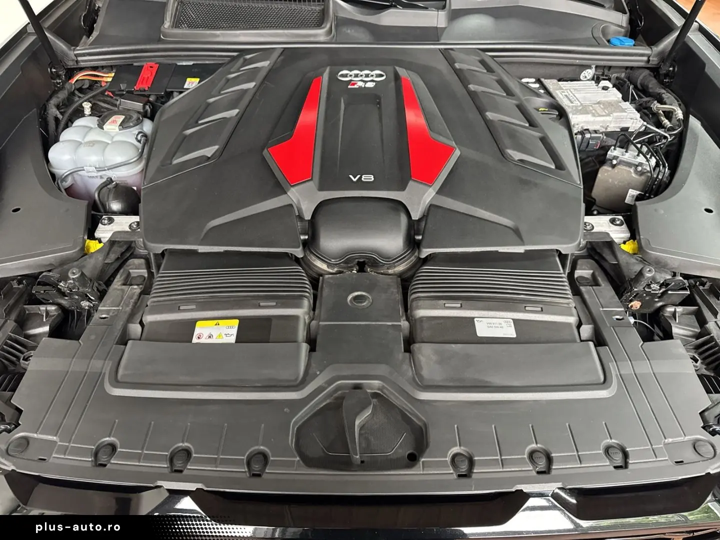 AUDI RSQ8 qu tiptro 360  AHK HuD Keramik Pano Sthz