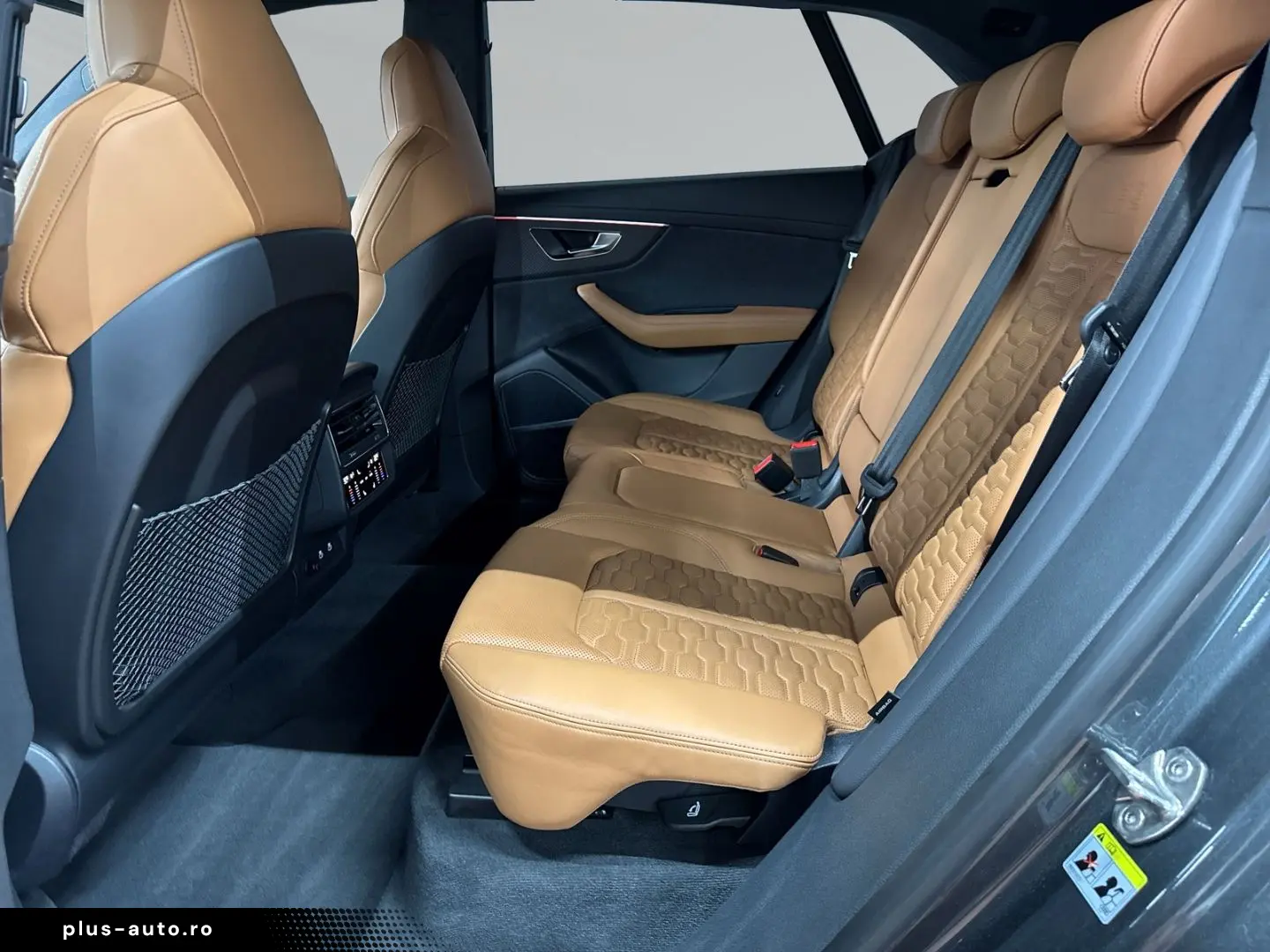 AUDI RSQ8 qu tiptro 360  AHK HuD Keramik Pano Sthz