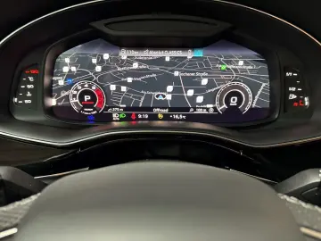 AUDI RSQ8 qu tiptro 360  AHK HuD Keramik Pano Sthz