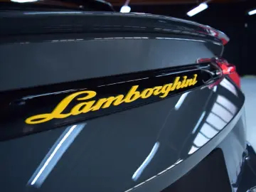 LAMBORGHINI Urus S   Akrapovič   Grigio Telesto   FULL PPF