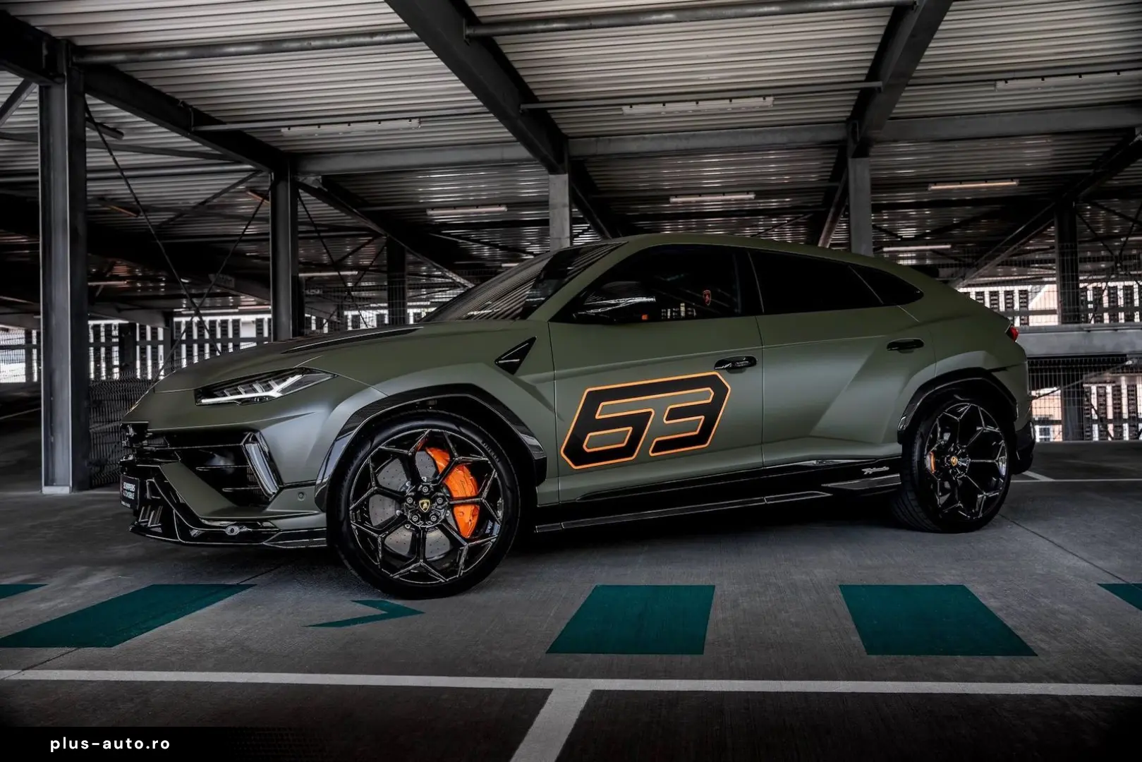 LAMBORGHINI Urus PERFORMANTE  ADAS  B&O CARBON AKRAPOVIC PPF