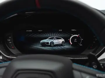 LAMBORGHINI Urus SE AD-PERSONAM MY2025 FULL-CARBON PANORAMA