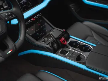 LAMBORGHINI Urus SE AD-PERSONAM MY2025 FULL-CARBON PANORAMA