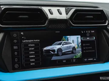 LAMBORGHINI Urus SE AD-PERSONAM MY2025 FULL-CARBON PANORAMA