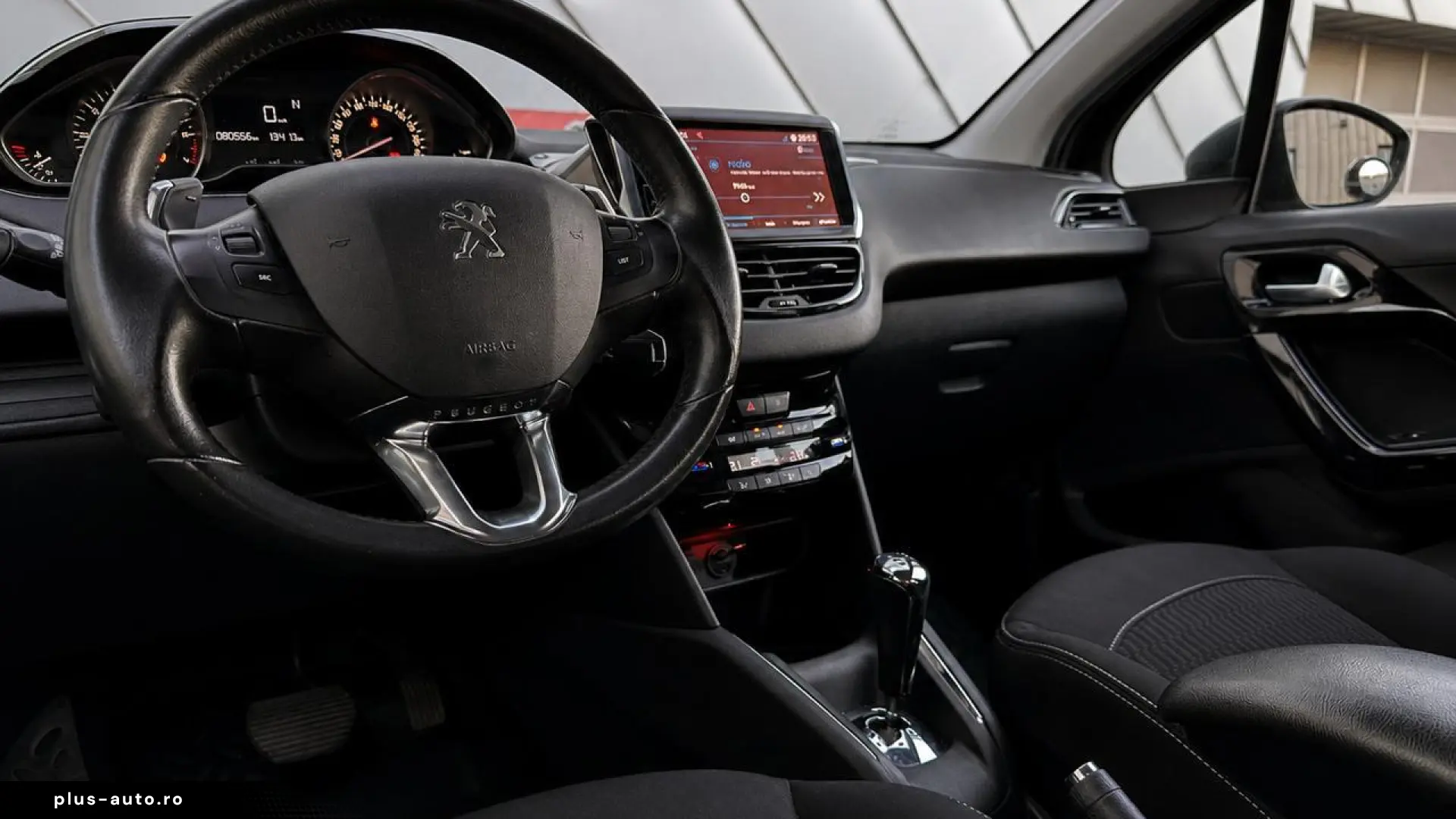 Peugeot 208 1.2 PureTech Automatic
