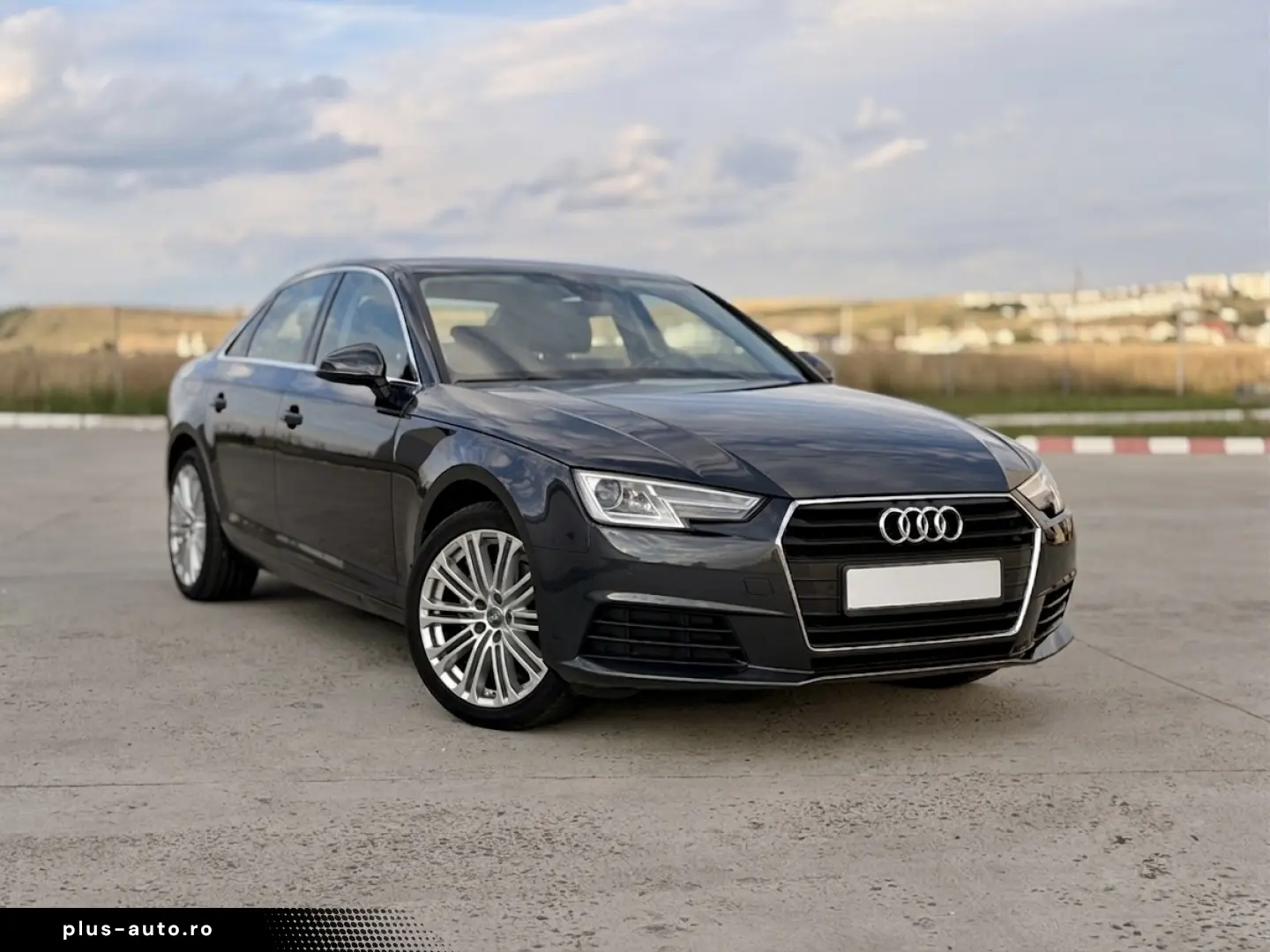 AUDI A4 2.0 TDI S TRONIC