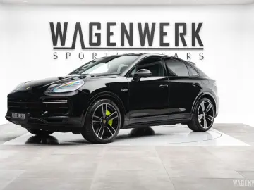 PORSCHE Cayenne Coupé Turbo S E-Hybrid MASSAGE AHV INNOD