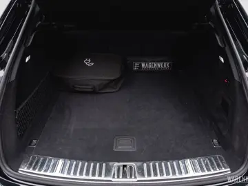 PORSCHE Cayenne Coupé Turbo S E-Hybrid MASSAGE AHV INNOD
