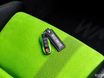 PORSCHE 991 GT3 RS MR MANTHEY-RACING APPROVED LIFT PCCB