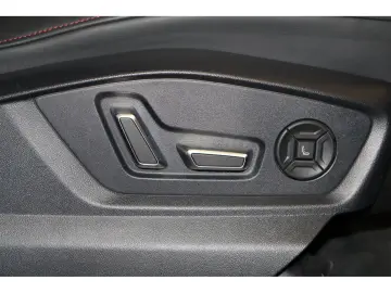AUDI SQ8 4.0 TFSI quattro B&O Matrix Pano