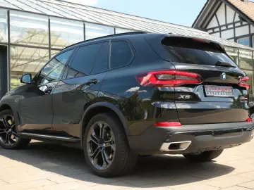 BMW X5 xDrive 45 e PANO LEDER HEAD UP KOMFORTSITZE